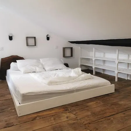 Apartman Embata